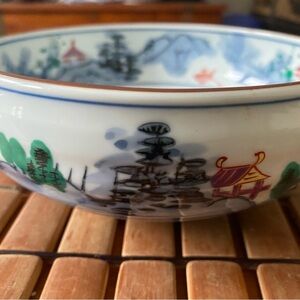 Gorgeous  Japanese Signed 6” bowl
